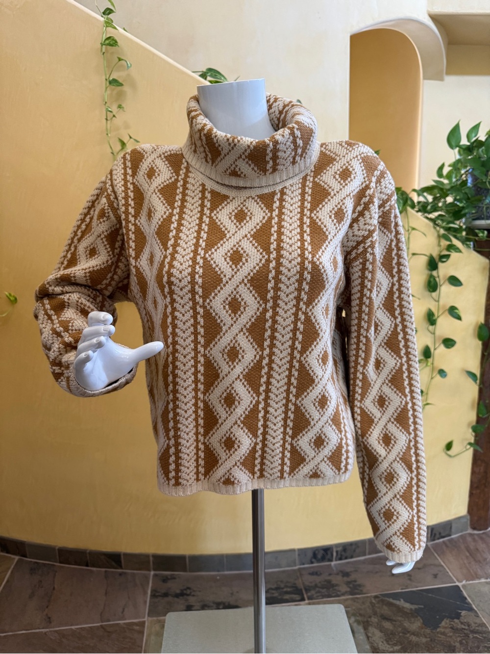Vintage Jones New York Turtleneck Cable-Knit Cropped Aztec Sweater